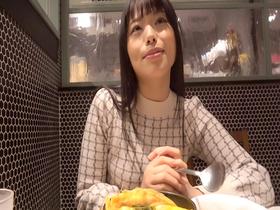 中出しするだけの簡単なお仕事　ワンコインで中出しOK変態医療事務　さき　２５歳 サンプル動画サムネイル